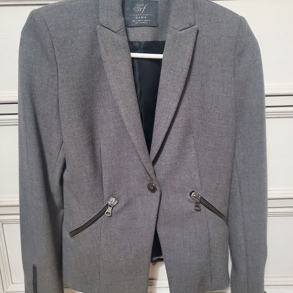 Zara FRF Collection Dark Grey Blazer--Single Button, Zippered Pockets,Size Small - Picture 7 of 7